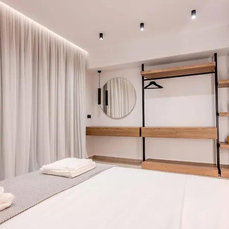 Alati - Stegna Apartman *