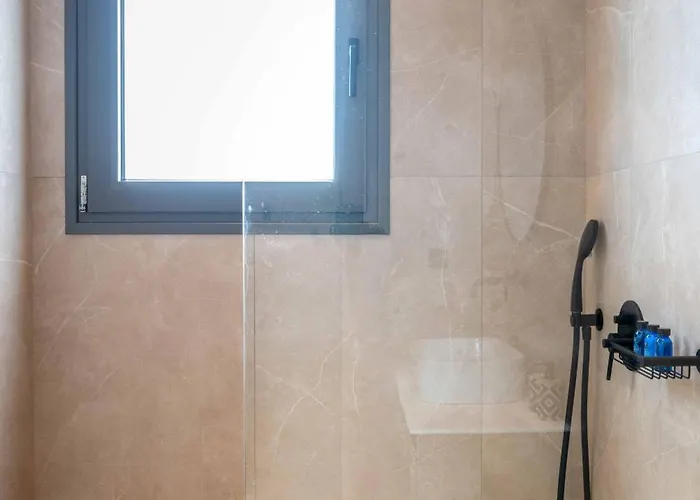 Alati - Stegna Lägenhet *